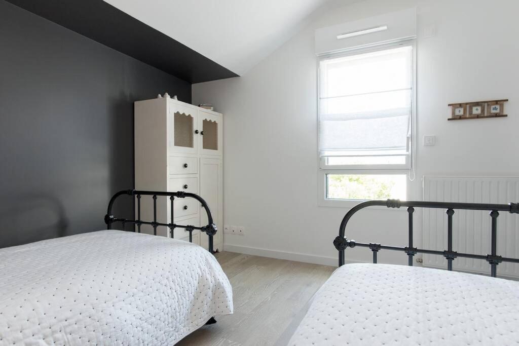Appartement 4 étoiles vue mer et bord de plage Chez Odette Saint-Malo Esterno foto