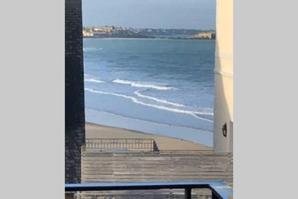 Appartement 4 étoiles vue mer et bord de plage Chez Odette Saint-Malo Esterno foto